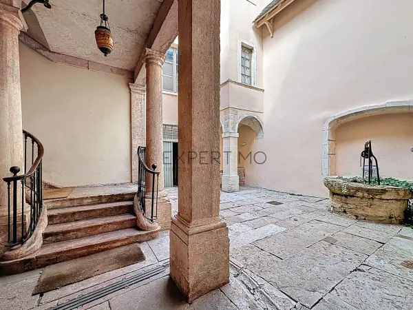 Tournus 71700 – Vente maison/villa 8&nbsp;pièces 4&nbsp;chambres