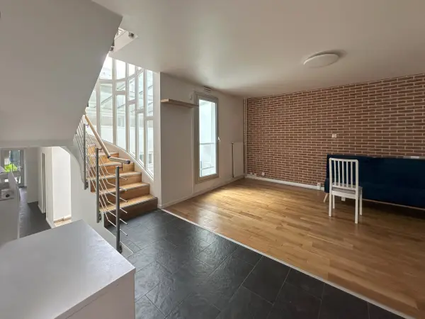 Nanterre 92000 – Location inconnu 7&nbsp;pièces 5&nbsp;chambres