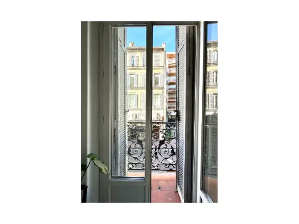 Marseille 13006 – Location appartement 2&nbsp;pièces