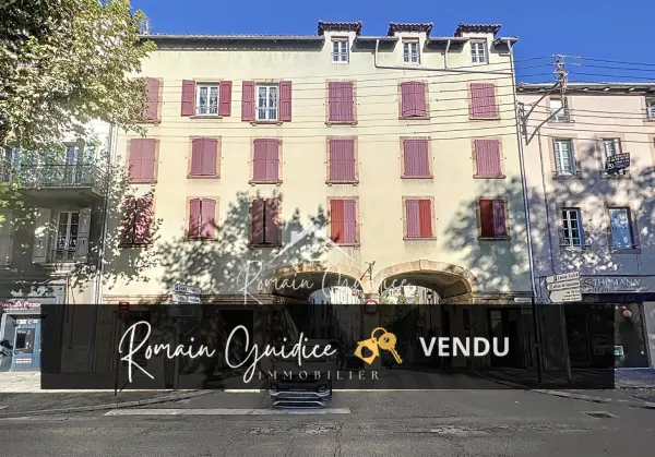 Millau 12100 – Vente appartement 3&nbsp;pièces 2&nbsp;chambres