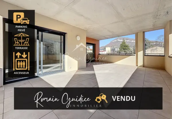 Millau 12100 – Vente appartement 4&nbsp;pièces 3&nbsp;chambres