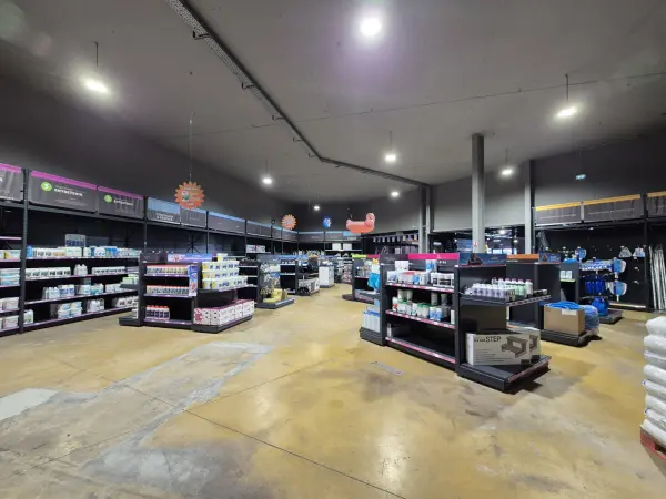 Saint-Estève 66240 – Location local