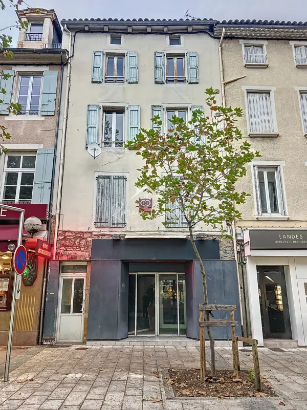 Millau 12100 – Vente immeuble