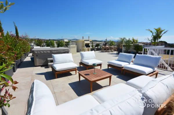 Cagnes-sur-Mer 06800 – Vente de prestige appartement 4&nbsp;pièces 3&nbsp;chambres