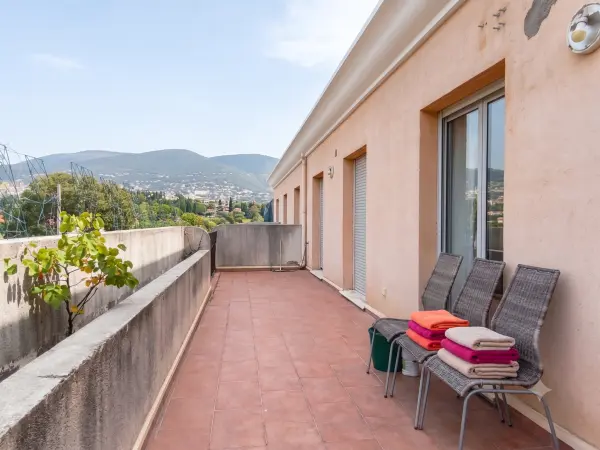 Grasse 06130 – Vente appartement 3&nbsp;pièces 2&nbsp;chambres