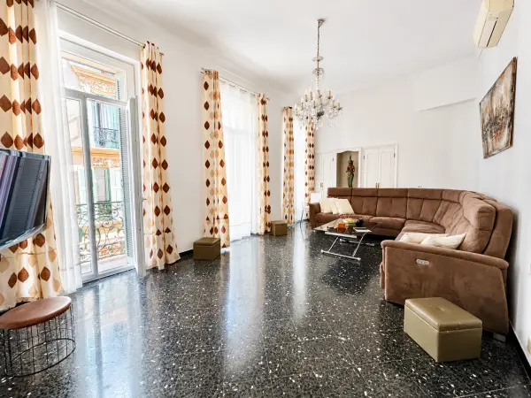 Nice 06000 – Vente appartement 4&nbsp;pièces 3&nbsp;chambres