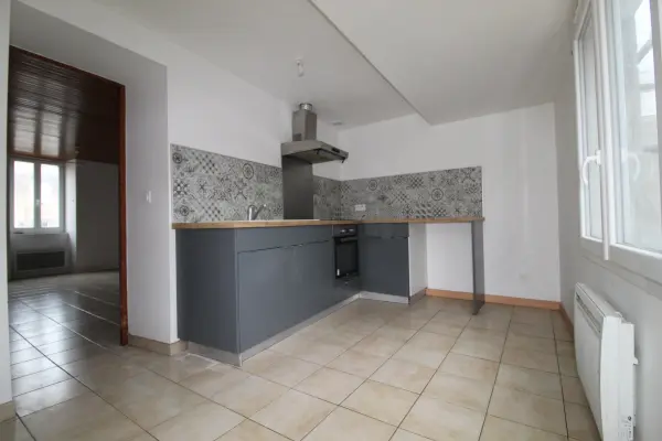 Saint-Affrique 12400 – Vente immeuble