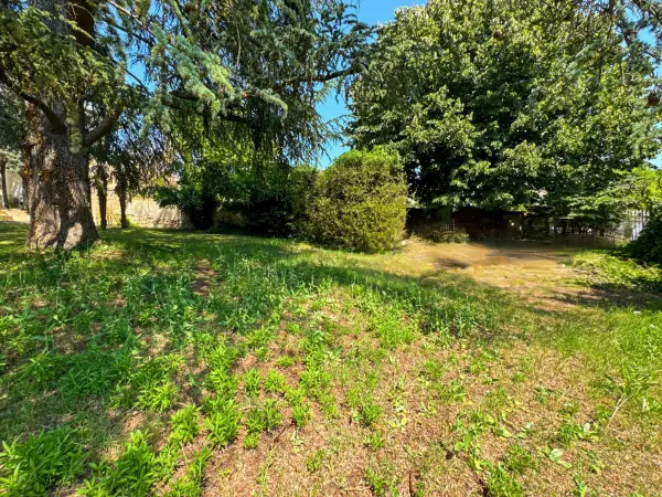 Trévoux 01600 – Vente terrain