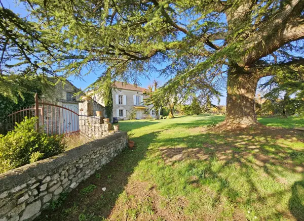 Montaigu-de-Quercy 82150 – Vente maison/villa 8&nbsp;pièces 6&nbsp;chambres
