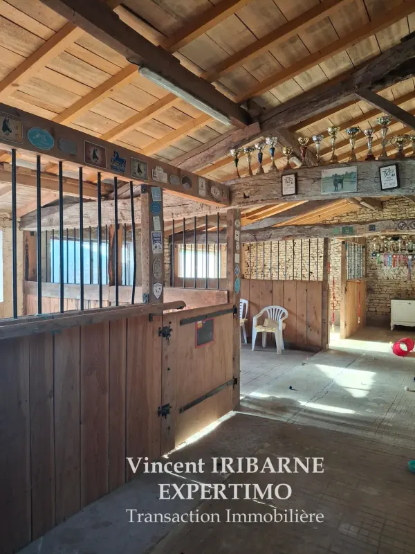 Saintes 17100 – Vente maison/villa 5&nbsp;pièces 3&nbsp;chambres
