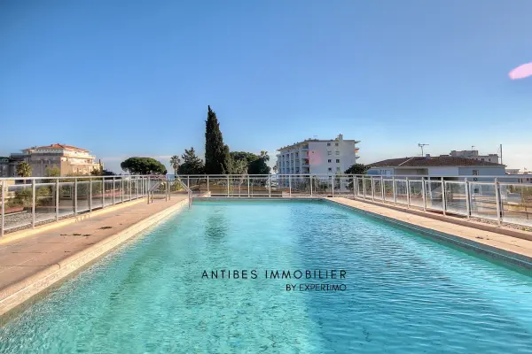 Golfe Juan 06220 – Vente appartement 2&nbsp;pièces 1&nbsp;chambre