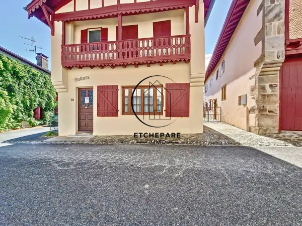 Garris 64120 – Vente maison/villa 12&nbsp;pièces 6&nbsp;chambres