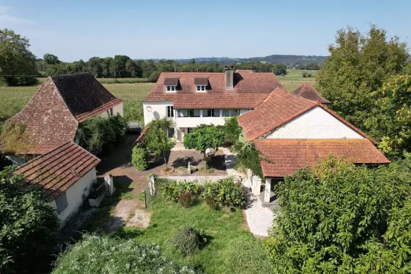 Sauveterre-de-Béarn 64390 – Vente maison/villa 5&nbsp;pièces 4&nbsp;chambres