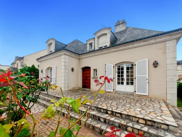 Laval 53000 – Vente maison/villa 8&nbsp;pièces 4&nbsp;chambres