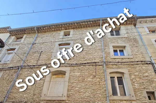 Apt 84400 – Vente immeuble