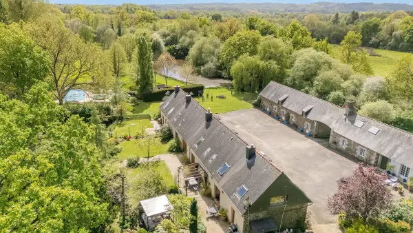 Cléguérec 56480 – Vente maison/villa 28&nbsp;pièces 15&nbsp;chambres