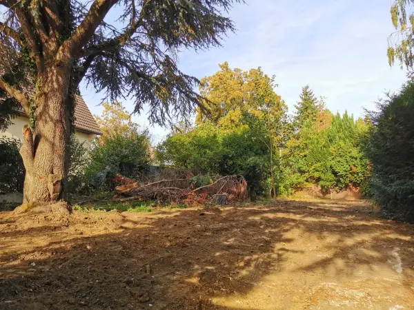 Villecresnes 94440 – Vente terrain