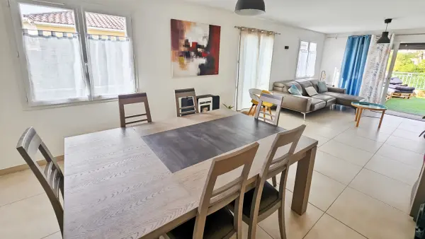 Draguignan 83300 – Vente appartement 5&nbsp;pièces 3&nbsp;chambres
