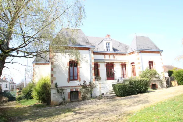 Bourbon-Lancy 71140 – Vente maison/villa 7&nbsp;pièces 5&nbsp;chambres