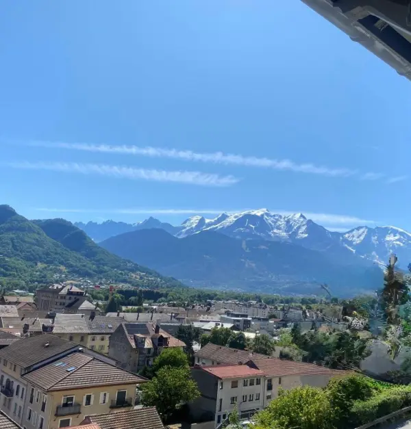 Sallanches 74700 – Vente appartement 4&nbsp;pièces 3&nbsp;chambres