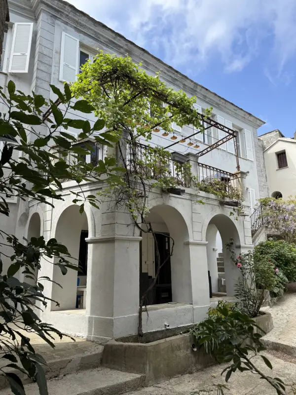 Cagnano 20228 – Vente maison/villa 8&nbsp;pièces 7&nbsp;chambres