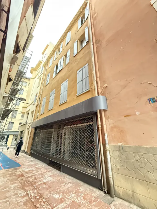 Perpignan 66000 – Vente local 2&nbsp;chambres