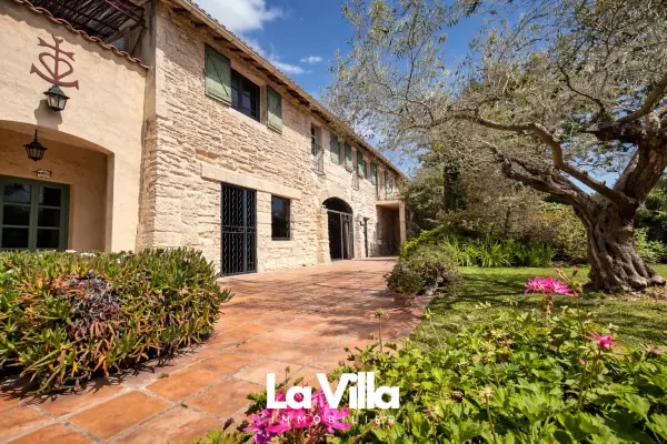 Arles 13200 – Vente maison/villa 1&nbsp;pièce 1&nbsp;chambre