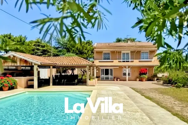 Sorgues 84700 – Vente maison/villa 6&nbsp;pièces 4&nbsp;chambres