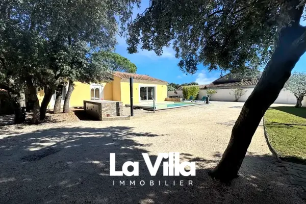 Sorgues 84700 – Vente maison/villa 5&nbsp;pièces 3&nbsp;chambres