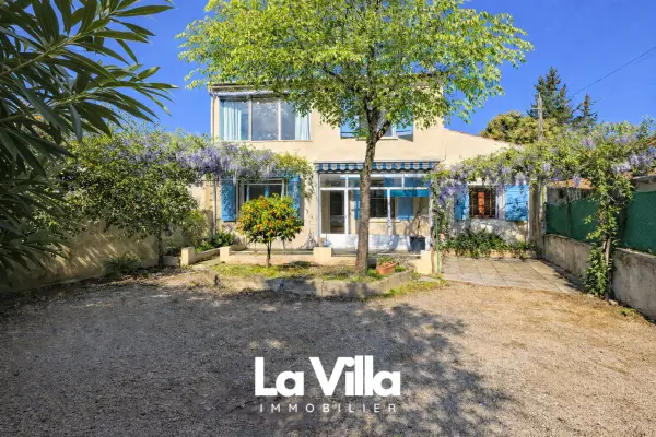 Sorgues 84700 – Vente maison/villa 6&nbsp;pièces 4&nbsp;chambres
