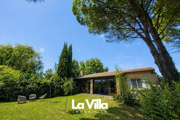 Entraigues-sur-la-Sorgue 84320 – Location vacances maison/villa 4&nbsp;pièces 2&nbsp;chambres