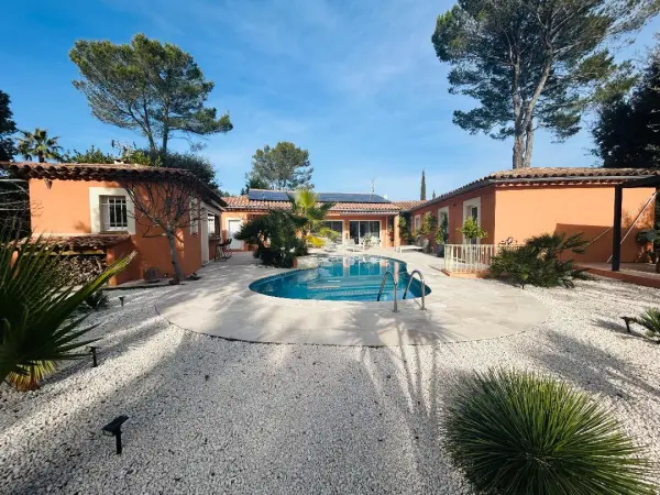 Flassans-sur-Issole 83340 – Vente maison/villa 6&nbsp;pièces 4&nbsp;chambres