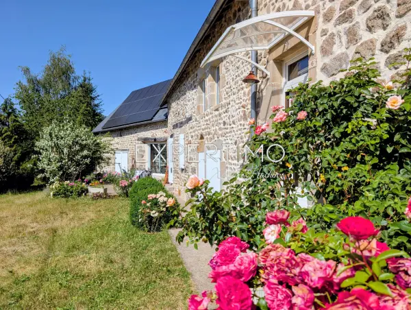 Saint-Julien-la-Geneste 63390 – Vente maison/villa 8&nbsp;pièces 4&nbsp;chambres
