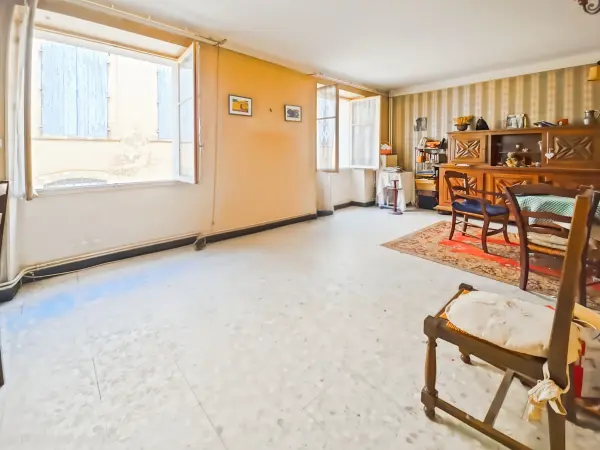 Tarascon 13150 – Vente maison/villa 6&nbsp;pièces 5&nbsp;chambres