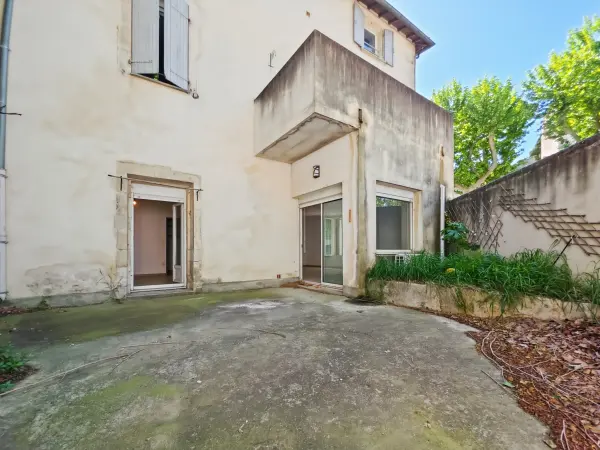Tarascon 13150 – Vente appartement 2&nbsp;pièces 1&nbsp;chambre