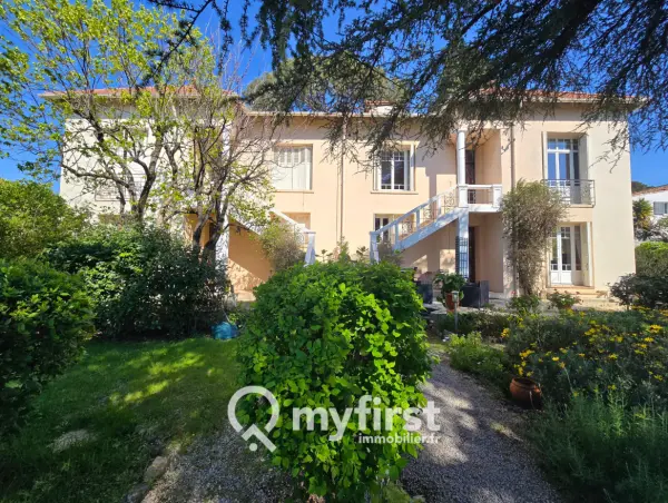 Toulon 83100 – Vente maison/villa 6&nbsp;pièces 5&nbsp;chambres
