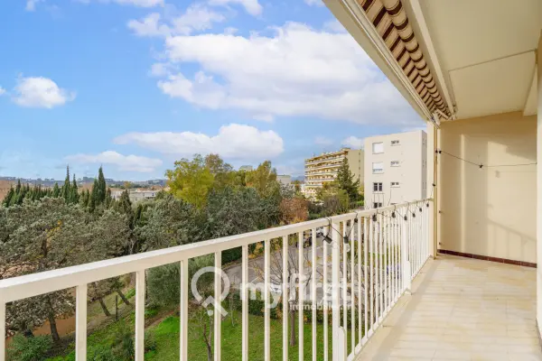 Toulon 83100 – Vente appartement 4&nbsp;pièces 2&nbsp;chambres