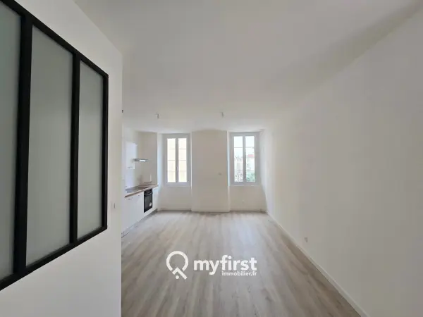 Toulon 83200 – Vente appartement 2&nbsp;pièces 1&nbsp;chambre