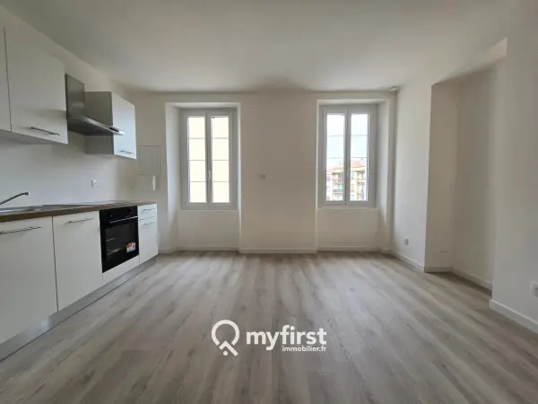 Toulon 83200 – Vente appartement 2&nbsp;pièces 1&nbsp;chambre