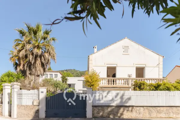 Toulon 83100 – Vente maison/villa 4&nbsp;pièces 2&nbsp;chambres