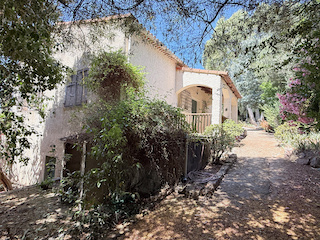 Alata 20167 – Vente maison/villa 6&nbsp;pièces 5&nbsp;chambres