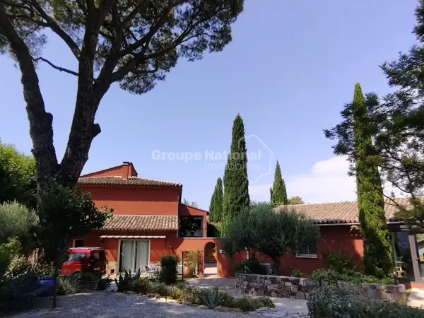 Le Luc 83340 – Vente maison/villa 20&nbsp;pièces 10&nbsp;chambres