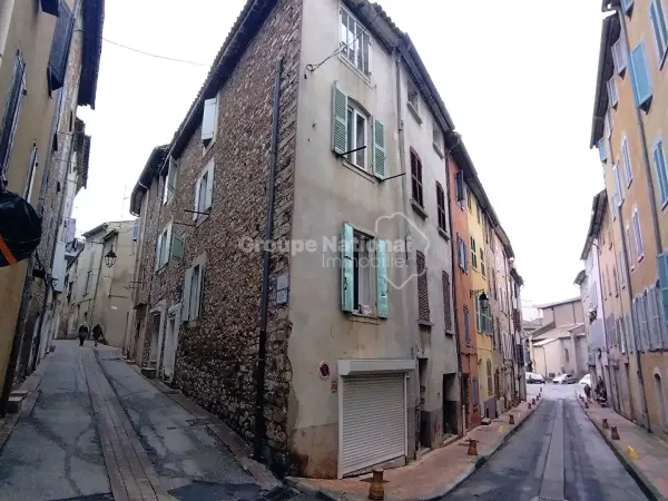 Le Luc 83340 – Vente maison/villa 5&nbsp;pièces 3&nbsp;chambres