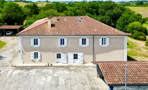 Auch 32000 – Vente maison/villa 10&nbsp;pièces 6&nbsp;chambres