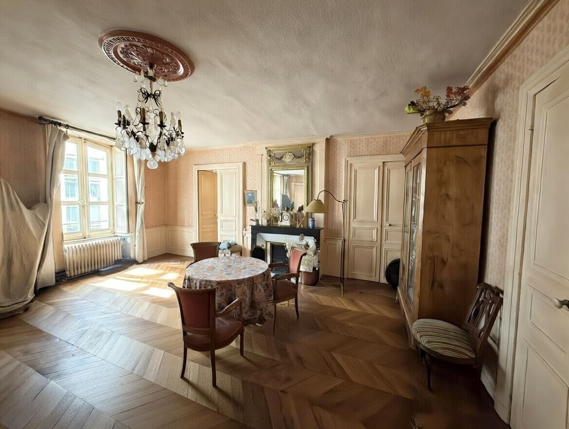 Clermont-Ferrand 63000 – Vente appartement 5&nbsp;pièces 3&nbsp;chambres