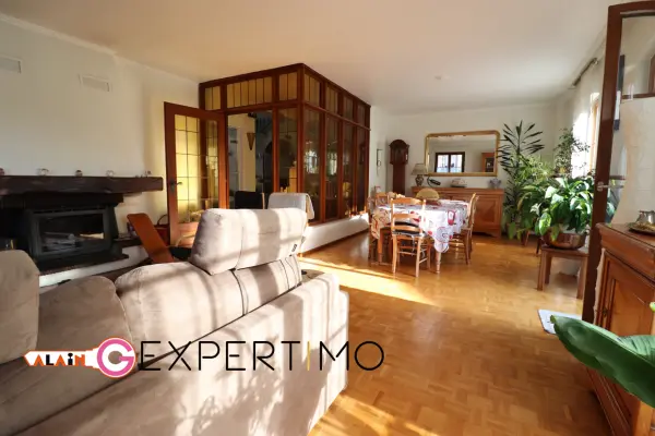 Thann 68800 – Vente maison/villa 8&nbsp;pièces 7&nbsp;chambres