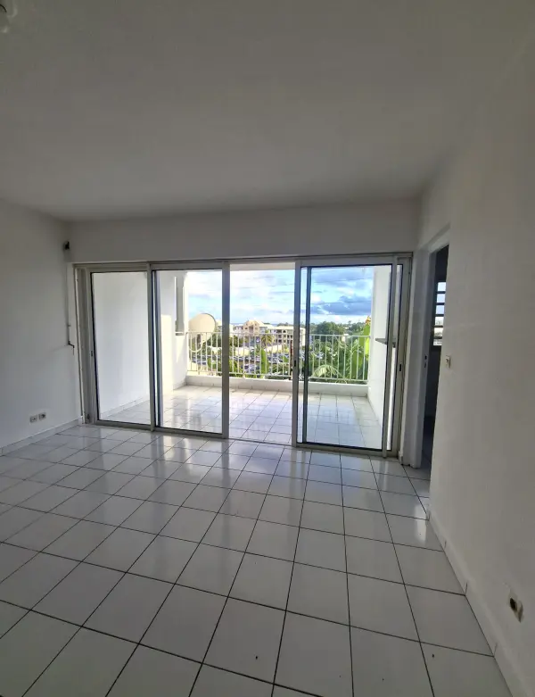 Baie-Mahault 97122 – Vente appartement 3&nbsp;pièces 2&nbsp;chambres