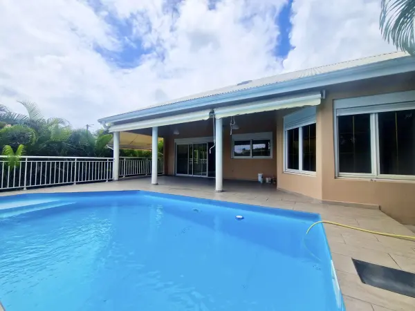 Gosier 97190 – Location maison/villa 5&nbsp;pièces 4&nbsp;chambres