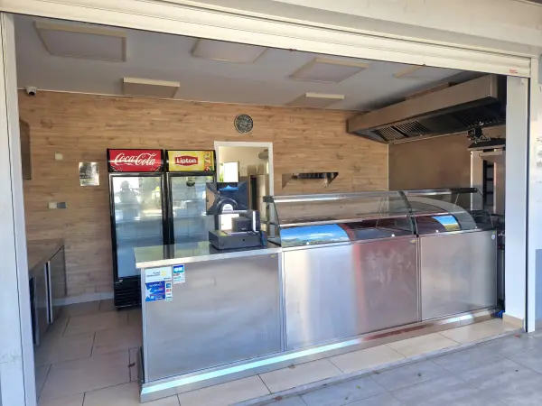 Saint francois 97118 – Location local