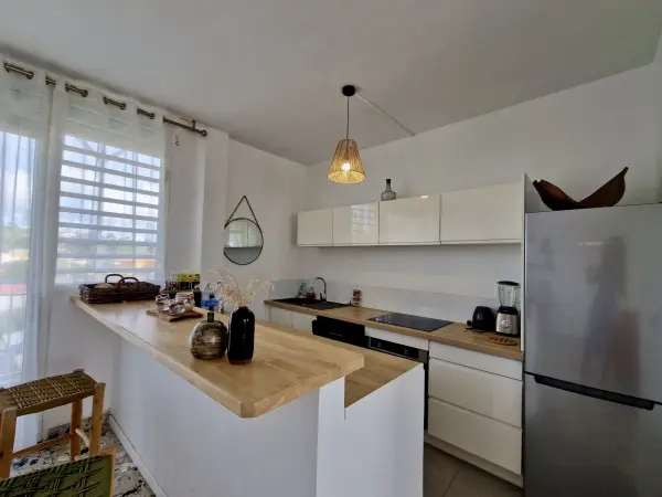 Sainte anne 97180 – Location appartement 2&nbsp;pièces 1&nbsp;chambre